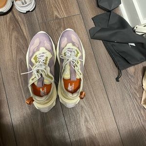 Sorel sneakers size 8.5, only worn once